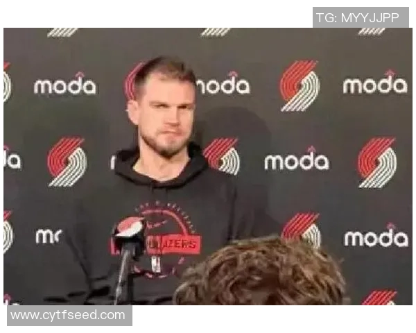 斯普利特：杨瀚森场下额外加练心肺和力量 这孩子很努力值得肯定!