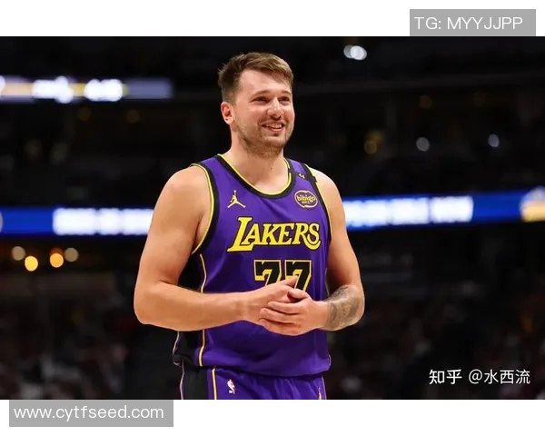 詹姆斯不复出湖人更强!他和东契奇联手胜率才65%,没他胜率却78% 詹姆斯不复出湖人更强!他和东契奇联手胜率才65%,没他胜率却78%