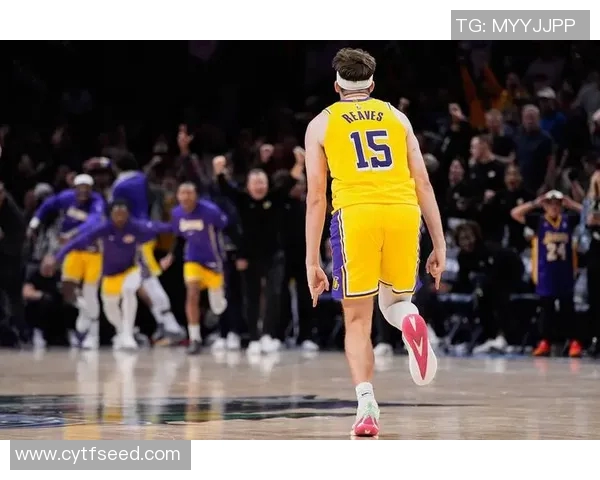 里夫斯压哨绝杀显神威,哈特推文狂赞实力 里夫斯压哨绝杀显神威,哈特推文狂赞实力